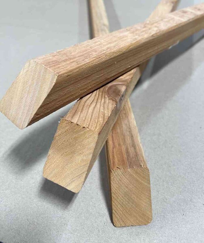 2x2 42